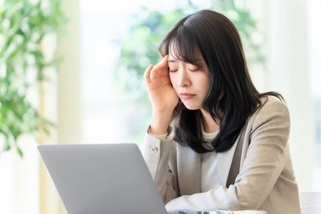 南福島の企業でも多いデスクワークによる頭痛、首の痛み